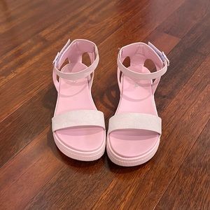 Light purple sandals